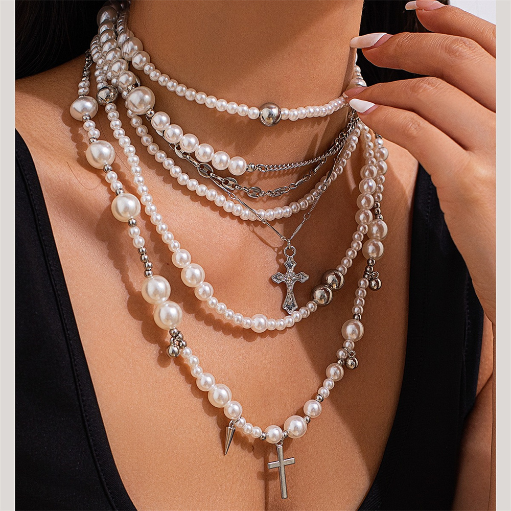 Wielowarstwowy naszyjnik z łań – Layered Pendant Necklace Aesthetic recenzja i cena