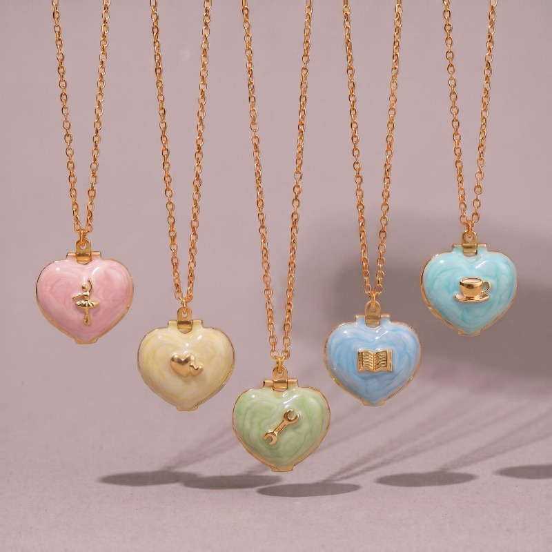 Naszyjnik w kształcie serca w  – Heart Locket Necklace Photo recenzja i cena